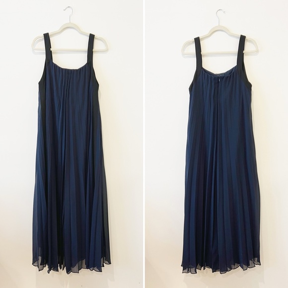 Club Monaco Pleated Jumpsuit Navy Blue Wide Leg Dress Playsuit Maxi Pant Size 12 - Picture 4 of 8